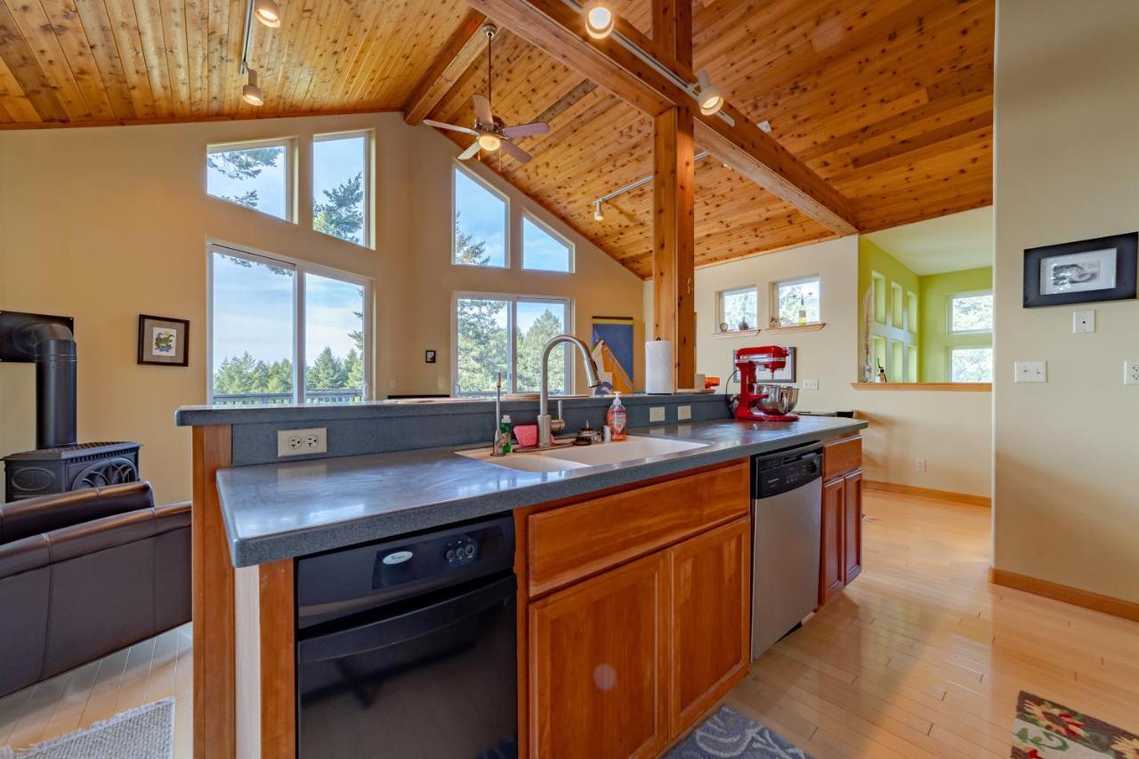 Happy Hill Retreat Villa Shelter Cove Exterior photo